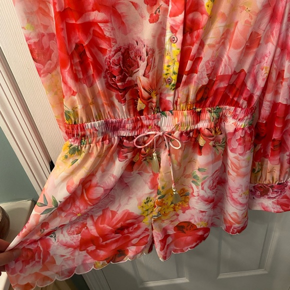 Size L MainStrip floral romper - Picture 3 of 4